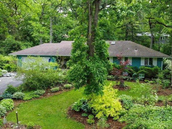 6008 Midwood Ave, Monona, WI 53716