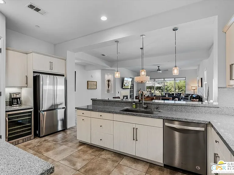 67367 Zuni Ct — Photo 10