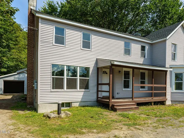 5 Taborton Road, Sand Lake, NY 12153