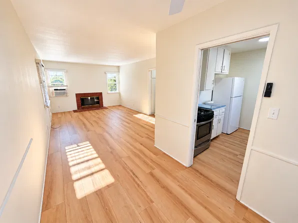 Hollywood Way, 710-712 Hollywood Way #714, Burbank, CA 91505