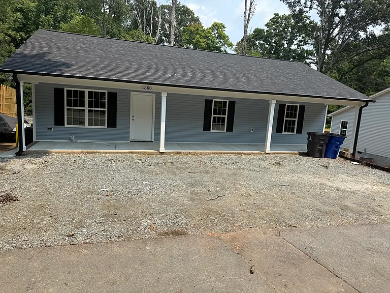1350 Utopia Rd — Photo 10