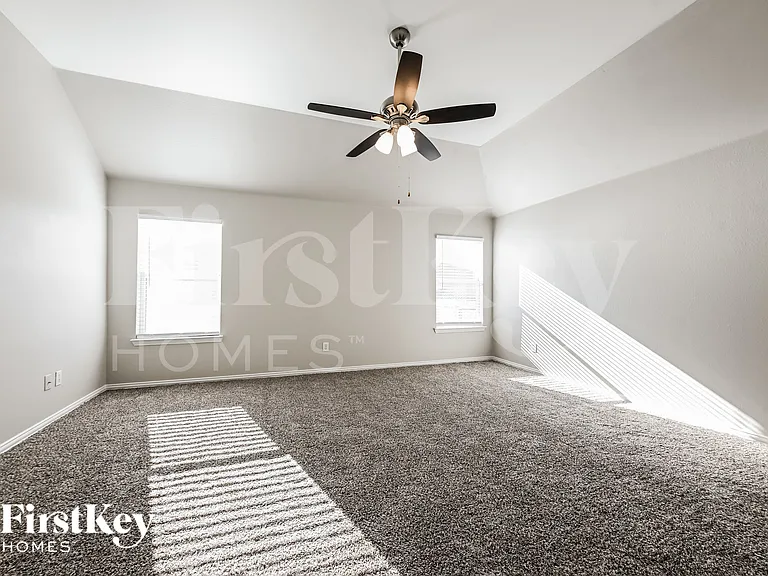 502 Dover Park Trl — Photo 10