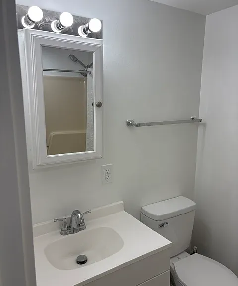 238 Evergreen Ct — Photo 23