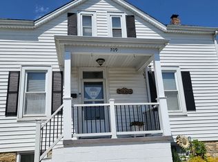 709 James St, Washington, MO 63090