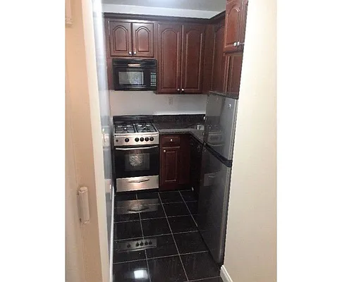 Rented by Citi Habitats | media 8