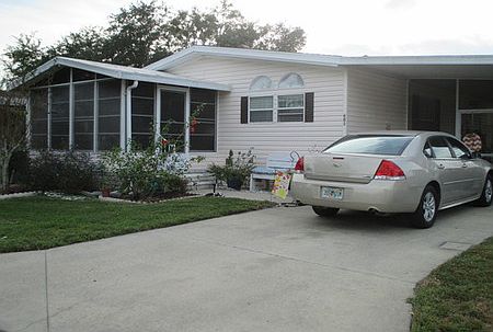 1st image of 601 Royal Oak Dr E