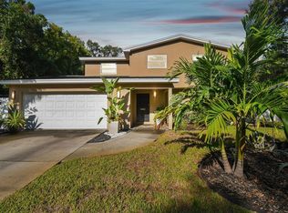 1918 Follow Thru Rd N, Saint Petersburg, FL 33710