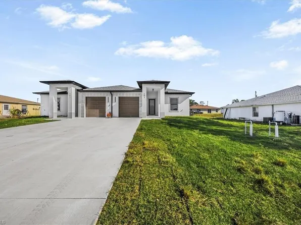 121-123 Jenna Ave S, LEHIGH ACRES, FL 33973