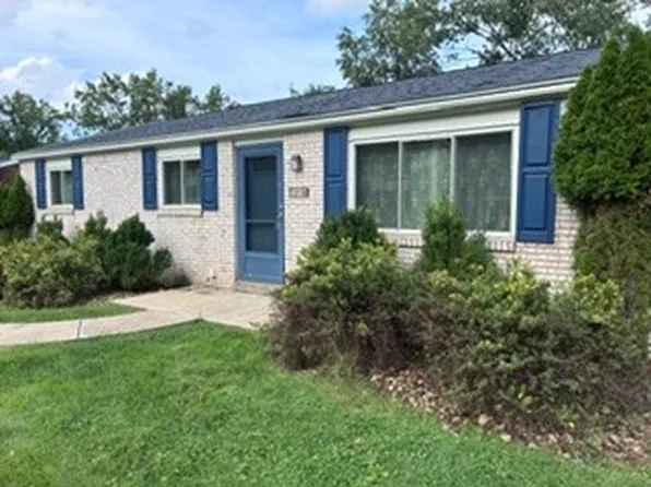 1120 Oblock Rd, Pittsburgh, PA 15239