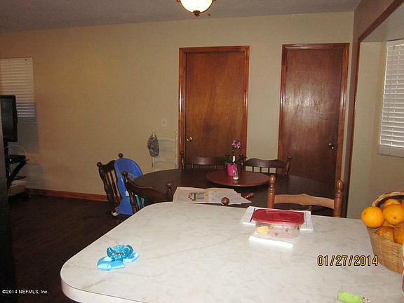 5th image of 101 Oakgrove Dr