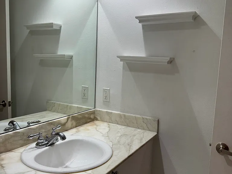 2775 NE 187th St #221 — Photo 7