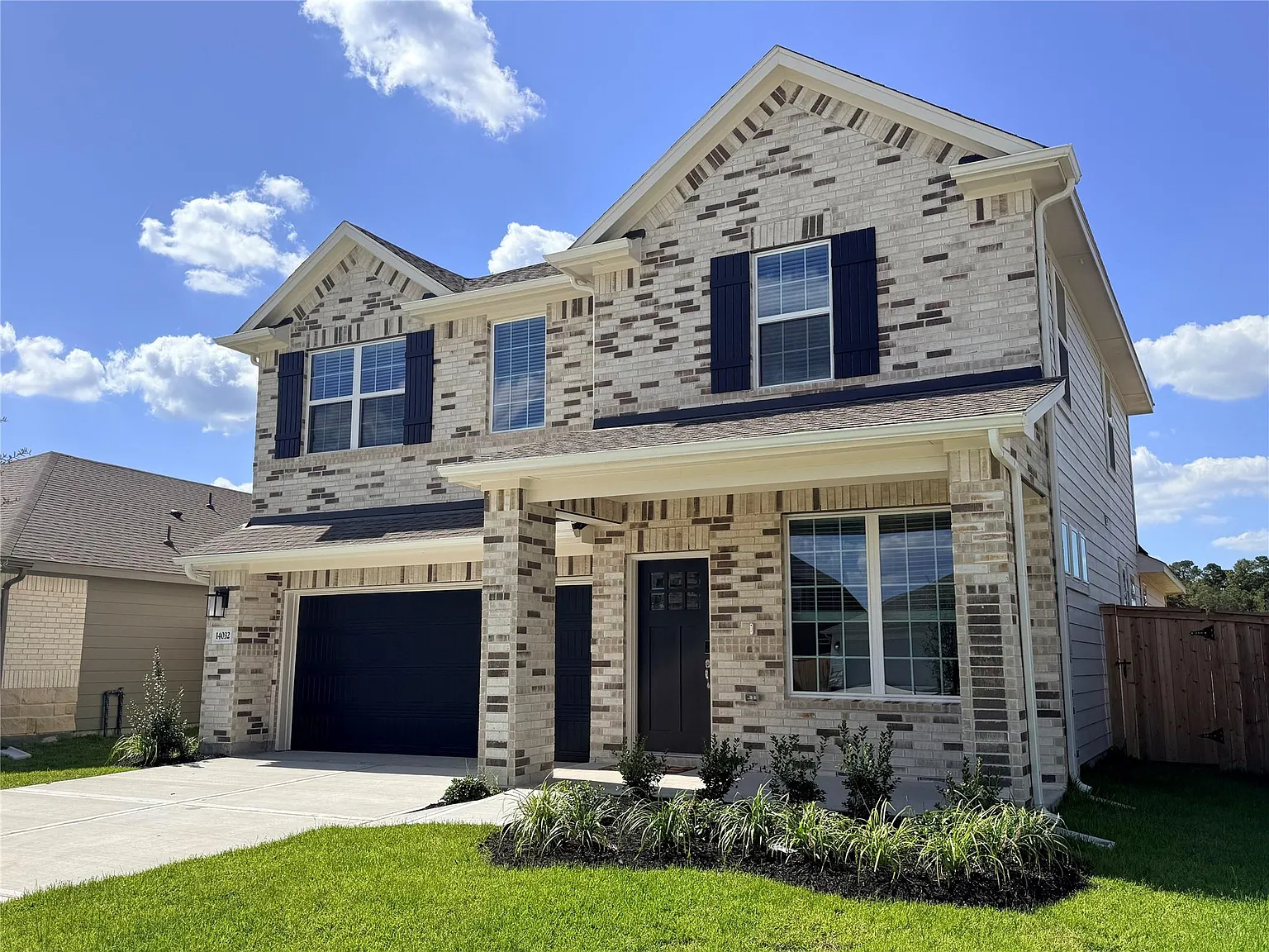 4 bed, 3.5 bath, 2521 sqft, $2,500 — Photo 3