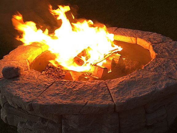 4th image of 2591 Parkway Dr