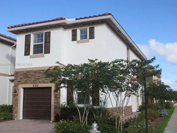 4304 Brewster Ln, West Palm Beach, FL