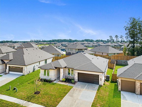 3rd image of 13325 Big Sky Ct