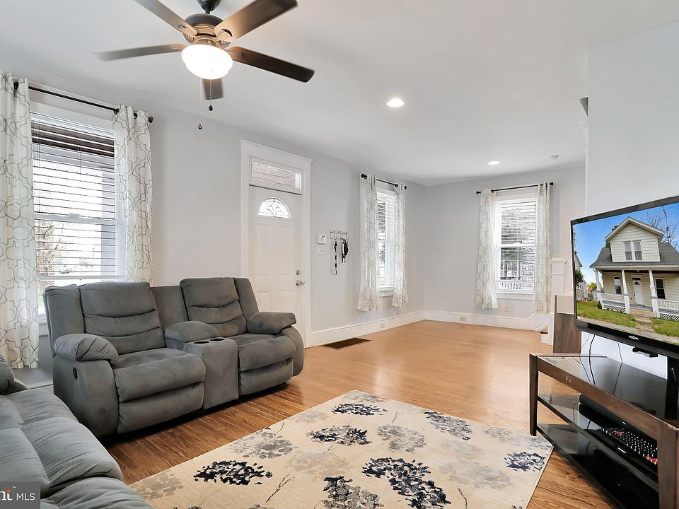 11115 Lincoln Ave, Hagerstown, MD 21740 Zillow