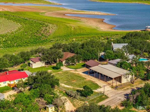 216 Wheat Cir, Blackwell, TX 79506