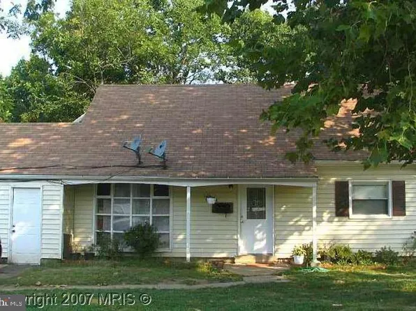 10110 Lomond Dr, Manassas, VA 20109