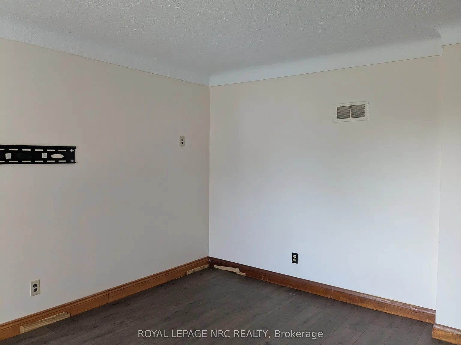 2 bed, $1,800 — Photo 4