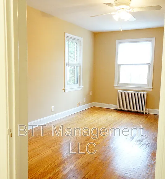 8210 Greenwood Ave #4 — Photo 26