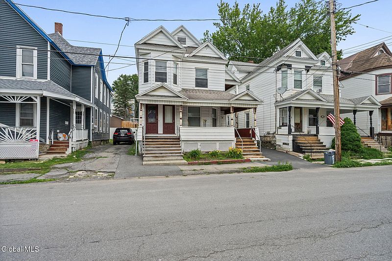 2nd image of 259 Division Street