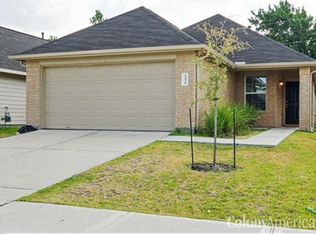 14946 Huntington Willow Ln, Houston, TX 77090