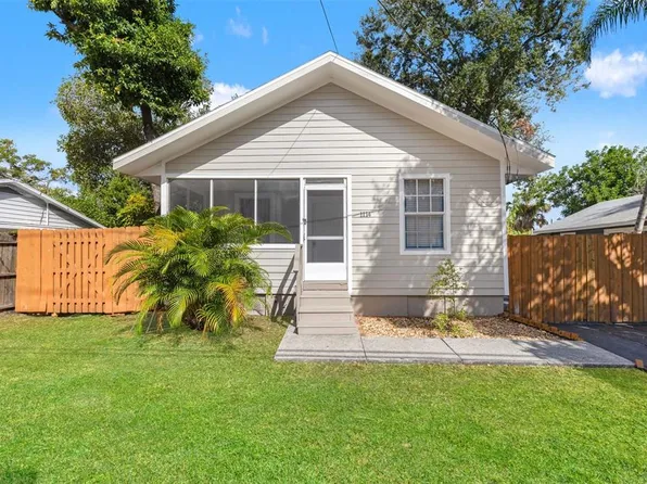 1114 17th Ave W, Bradenton, FL 34205