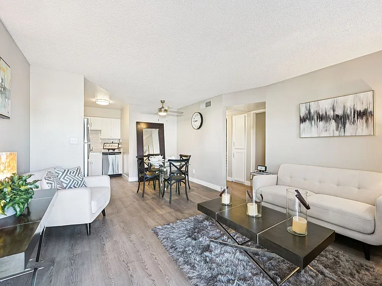 Mesa Station Apartments — Photo 11