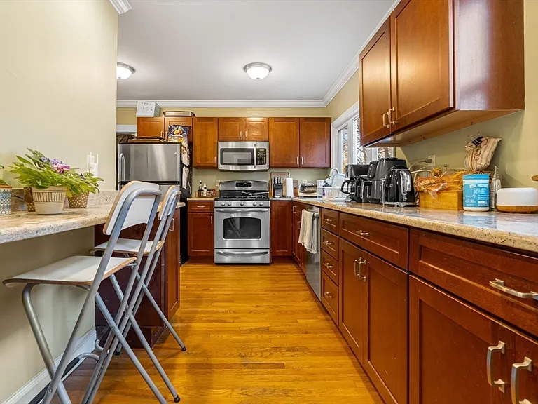 15 Batchelder St #15 — Photo 8