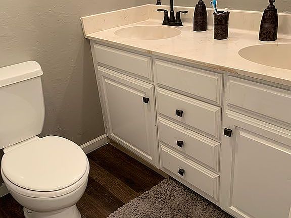 Upstairs bathroom