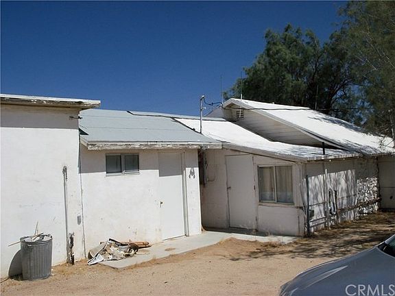 3rd image of 63922-29 Palms Hwy