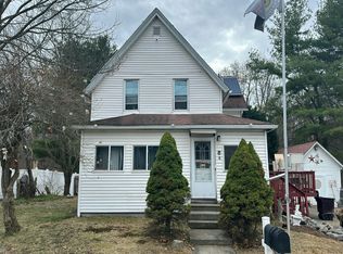 4 Pocasset St, Worcester, MA 01604