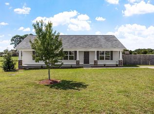 140 Denning Farms Ln, Benson, NC 27504