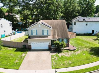 204 Sun Valley Cir, Egg Harbor Township, NJ 08234