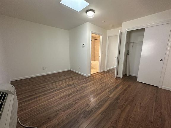4th image of 17 Dekalb Ave APT 104
