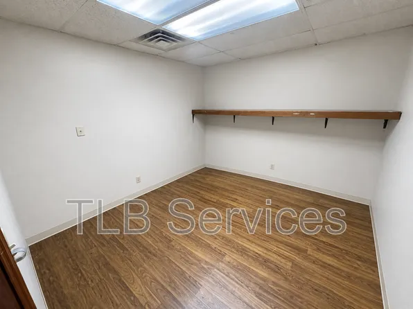 23 Baker Dr Office 5, Factoryville, PA 18419