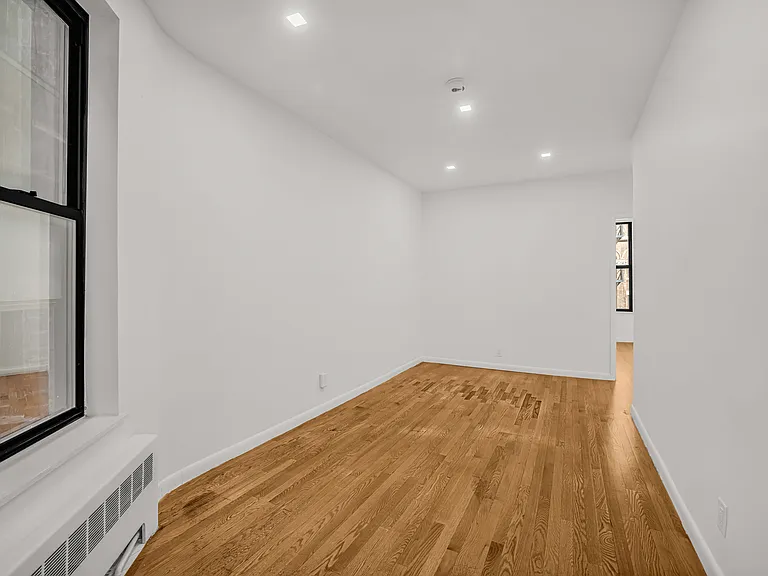 1412 Madison Ave #6 — Photo 8