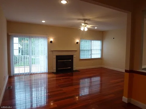 223 Emily Pl Photo 1