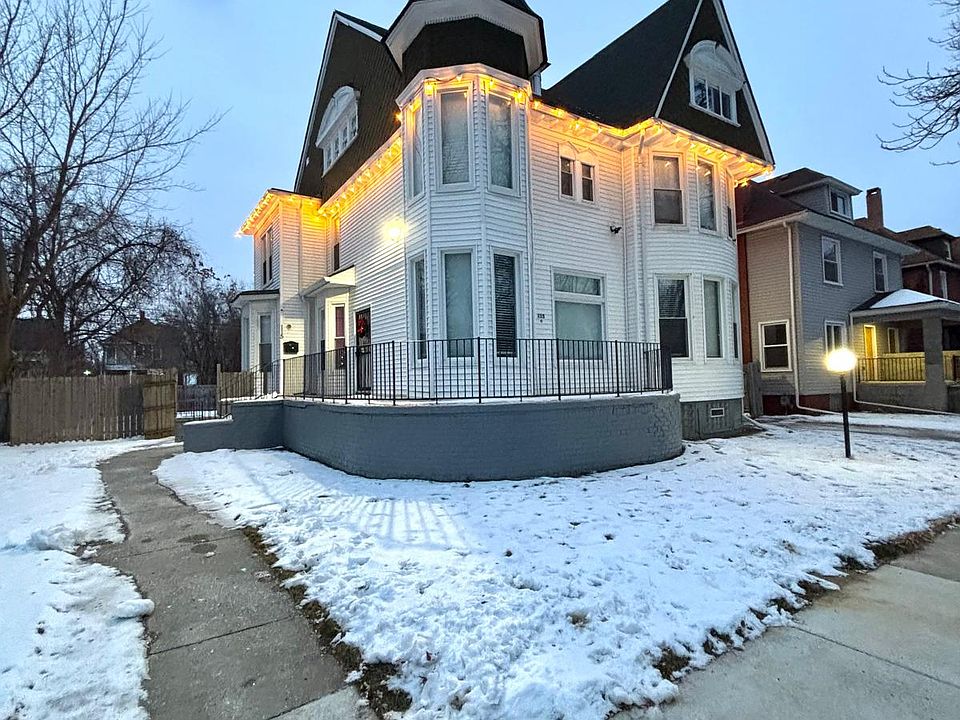 1st image of 115 Woodland St #1A