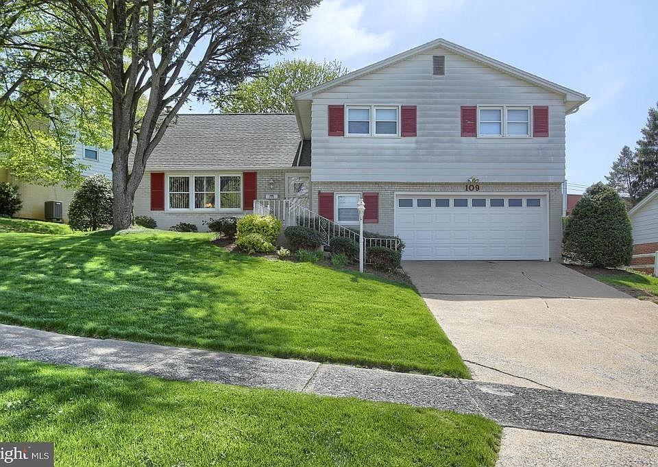 1st image of 109 Harrison Dr