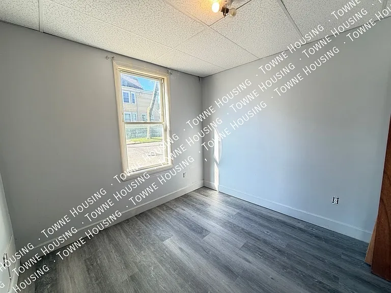 336 East St #6 — Photo 4