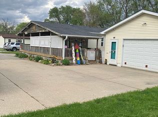 700 W Ridgeway Ave LOT 861, Cedar Falls, IA 50613