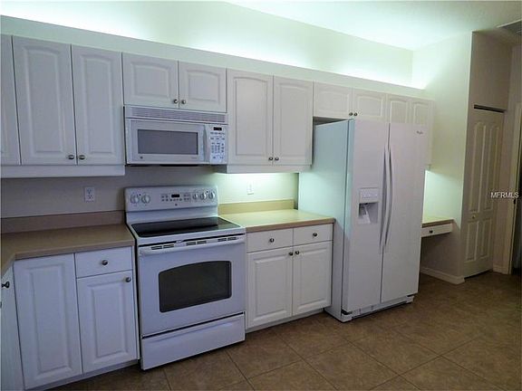 4th image of 1597 Monarch Dr #1597
