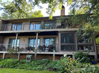 524 Three Mile Knob Rd UNIT 3, Pisgah Forest, NC 28768