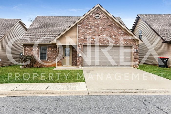 1st image of 734 Mimosa Ct