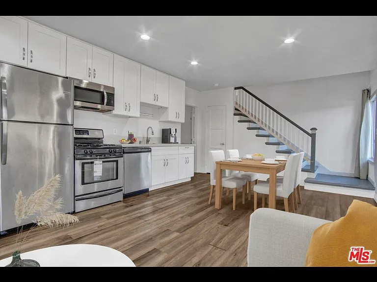 1613 Exposition Blvd #1613 — Photo 2