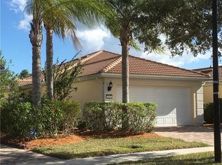 2127 Burgos Dr, Sarasota, FL 34238