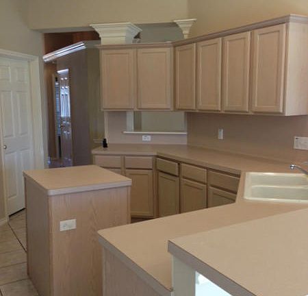 4th image of 6017 Shelburne Dr
