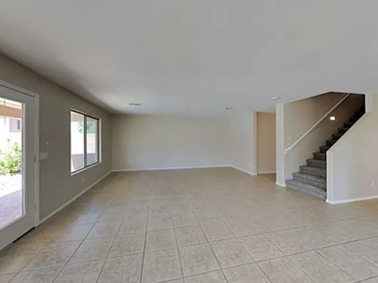 23451 W Cocopah St — Photo 4