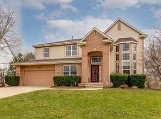 34327 N Bobolink Trl, Grayslake, IL 60030